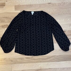 Elegant Black Patterned Blouse